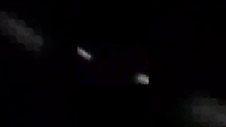 Japan【 UFO / UAP 】sighting footage short  VOL.2  👽✨ 空間を移動する　   べったら漬け型 飛行物体 #ufo #uap #知的生命体 ✨🛸✨4k映像